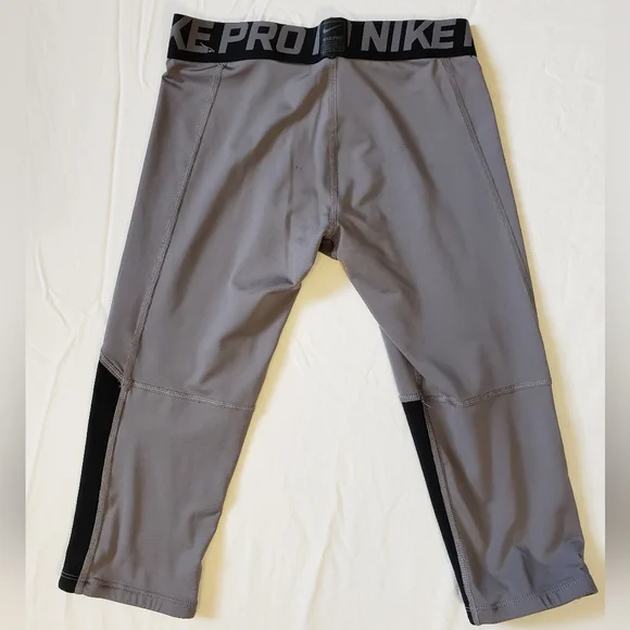 Juth/Toddler Pro Dri- Fit Tight Black/Silver Size M - Picture 3 of 10